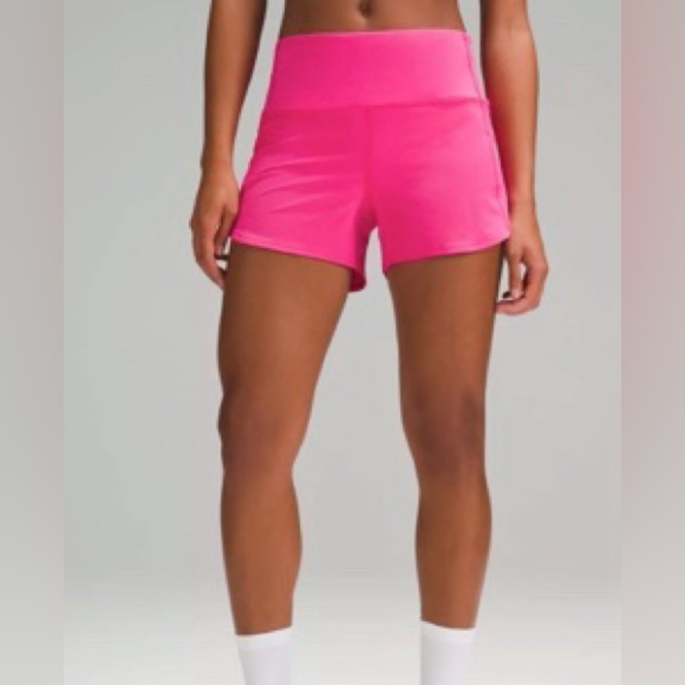 Sonic Link High Rise Lululemon Shorts